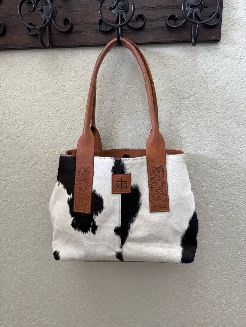 STS Ranchwear Black & White Cowhide Tote with Tan Leather Handles